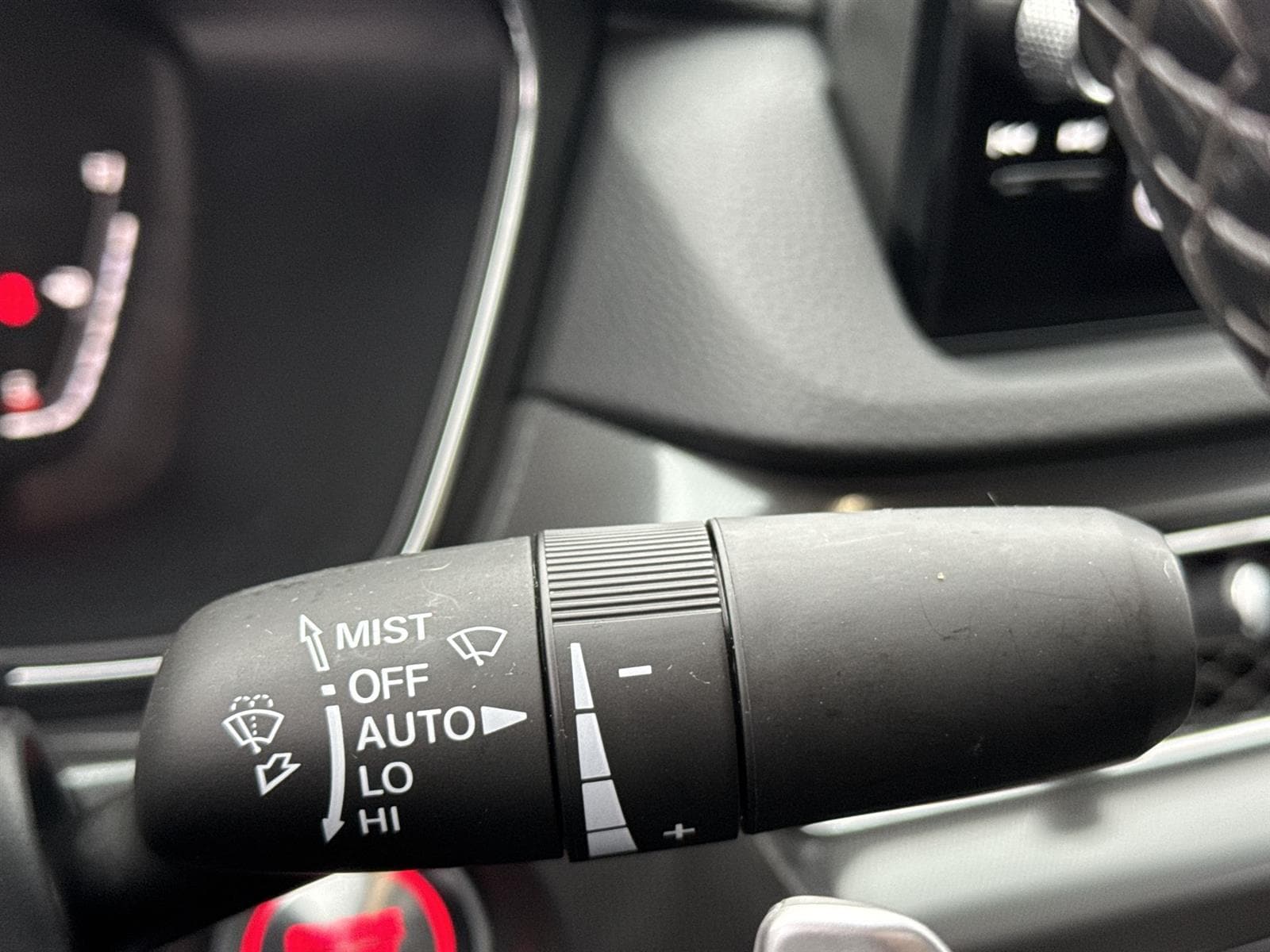 Thumbnail: 2025 Acura Integra - 21