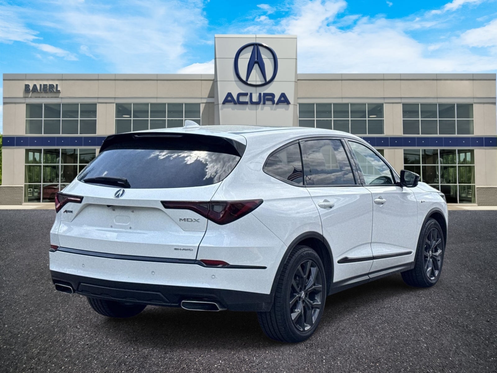 Thumbnail: 2023 Acura MDX - 4