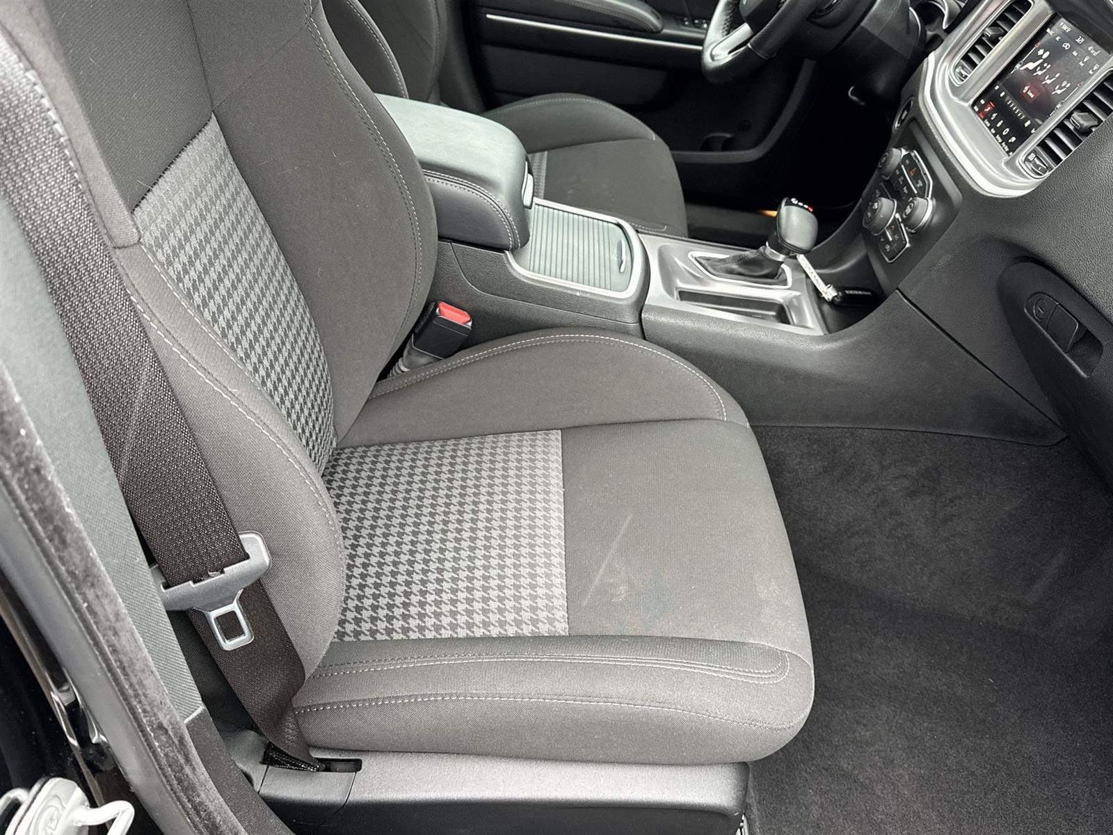 Thumbnail: 2022 Dodge Charger - 17