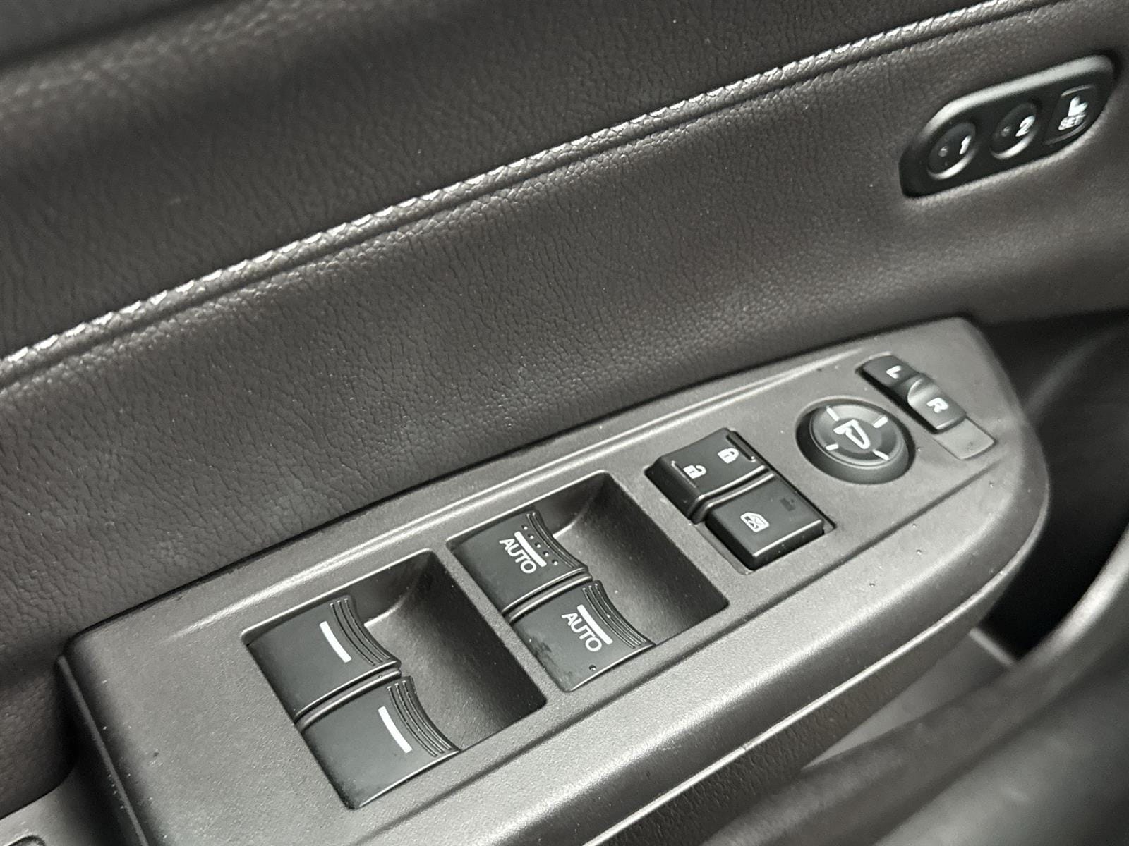 Thumbnail: 2022 Acura ILX - 31