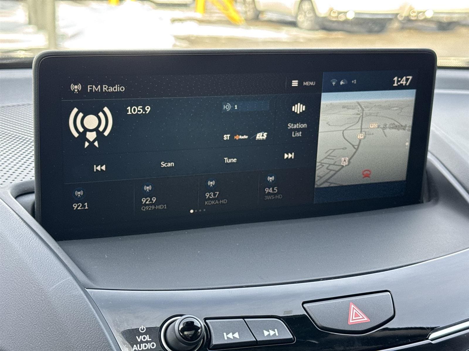 Thumbnail: 2023 Acura RDX - 25