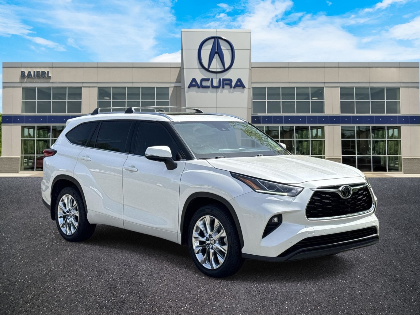 Thumbnail: 2021 Toyota Highlander - 4