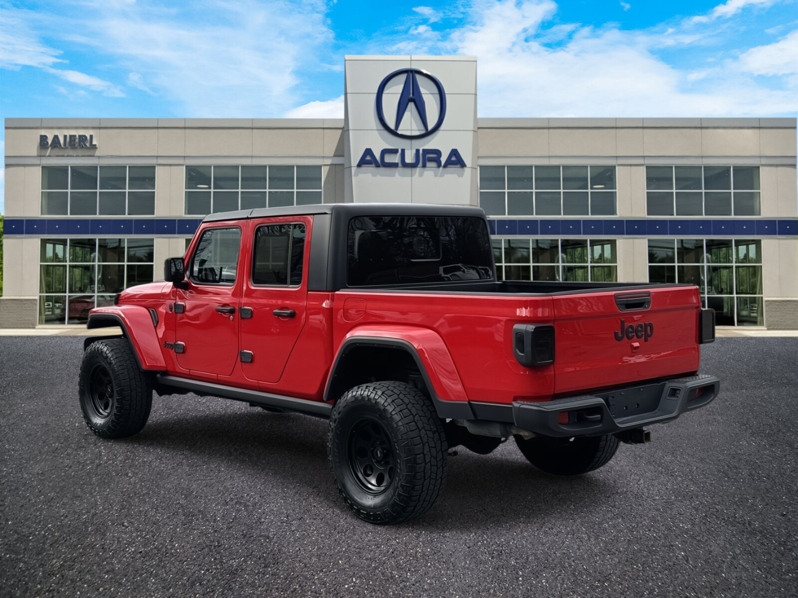 2021 Jeep Gladiator Willys photo 3