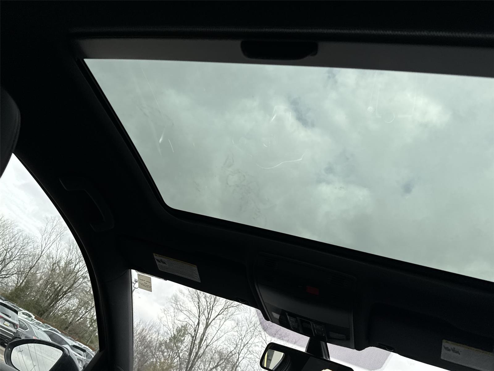 Thumbnail: 2018 Volkswagen Golf - 16