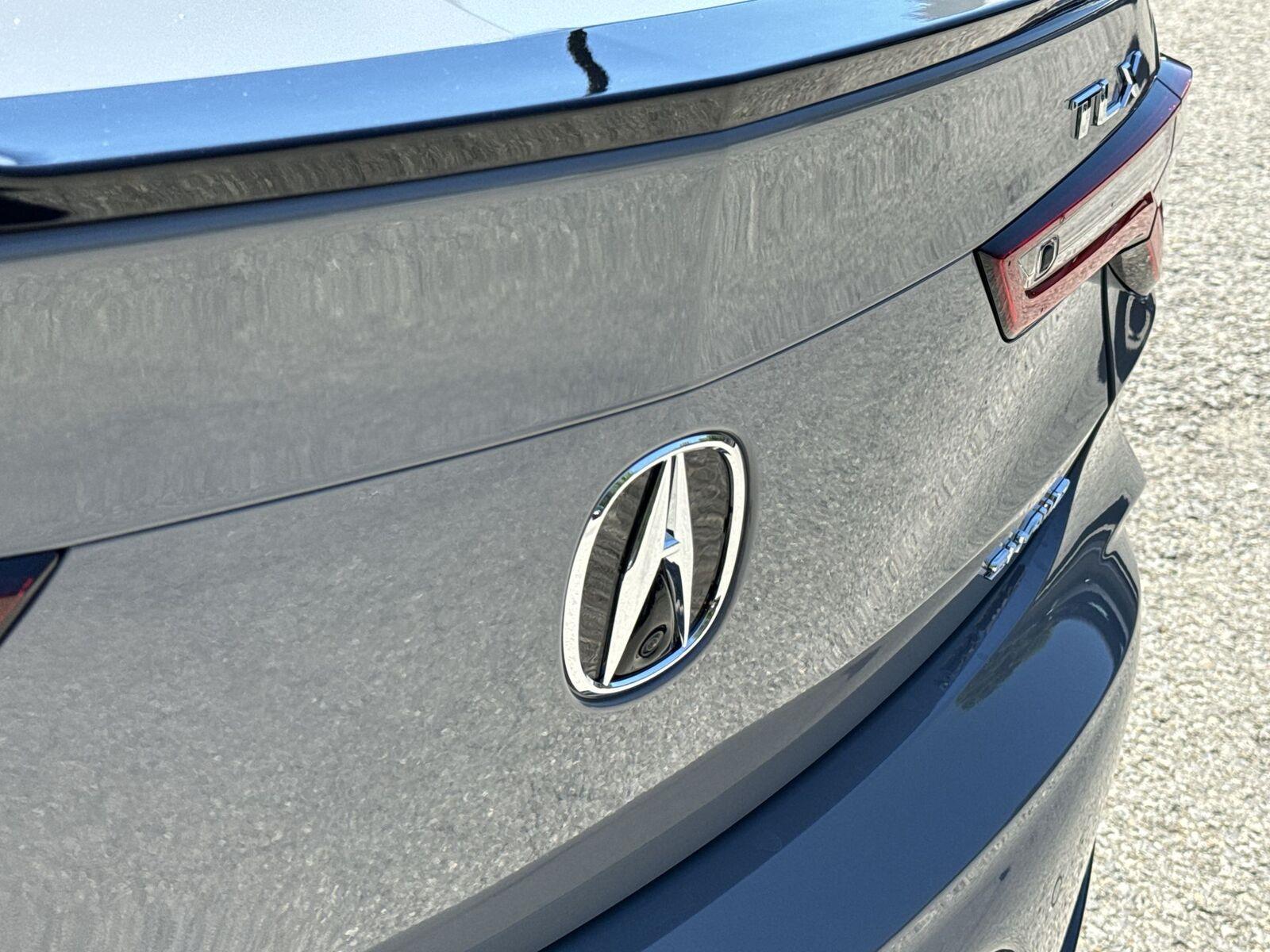 Thumbnail: 2025 Acura TLX - 10