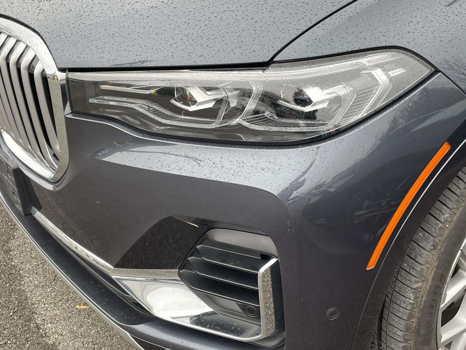 Thumbnail: 2021 BMW X7 - 10