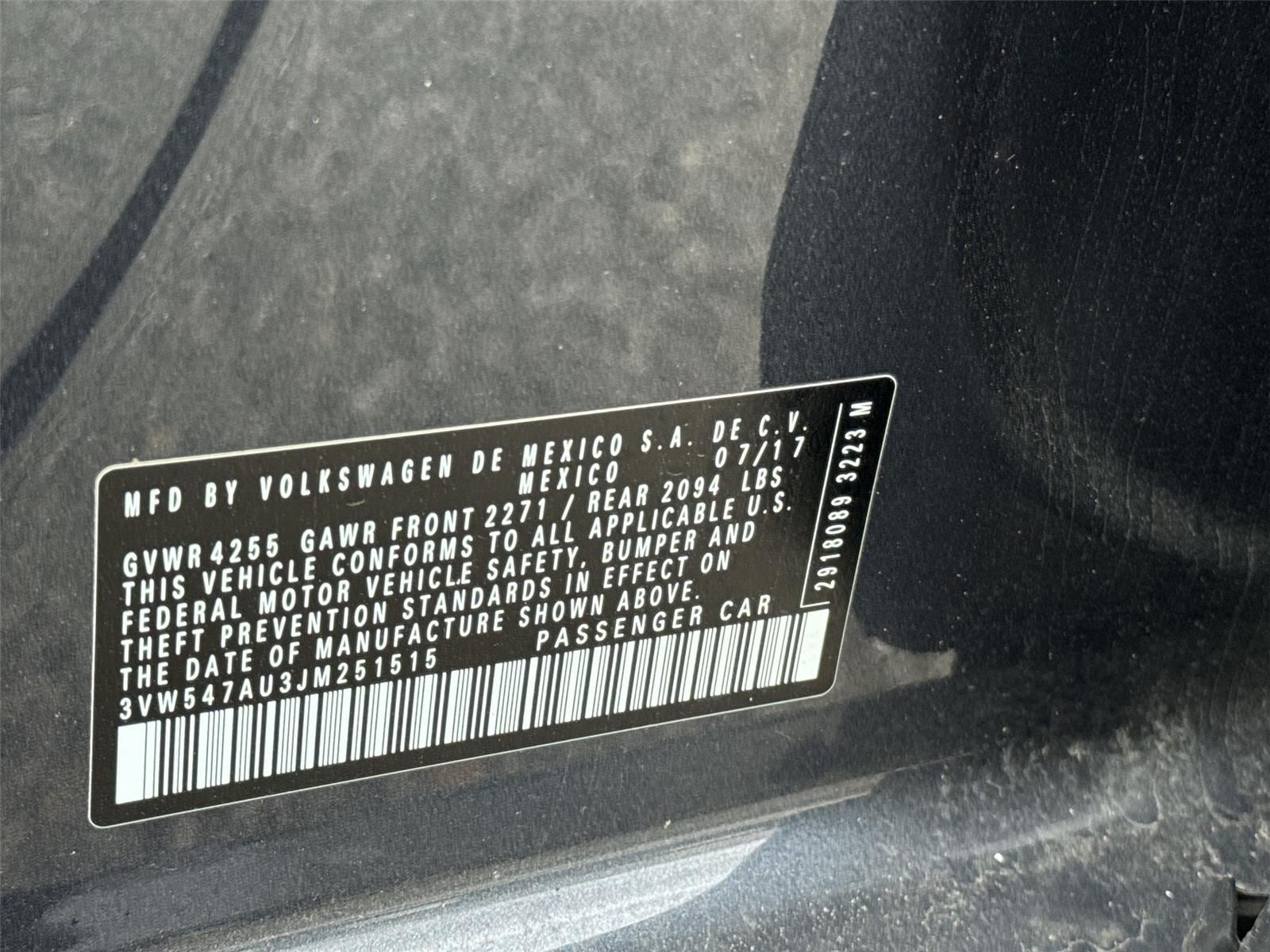 Thumbnail: 2018 Volkswagen Golf - 20