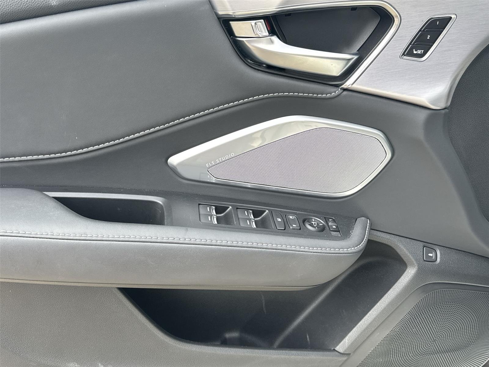 Thumbnail: 2023 Acura RDX - 21