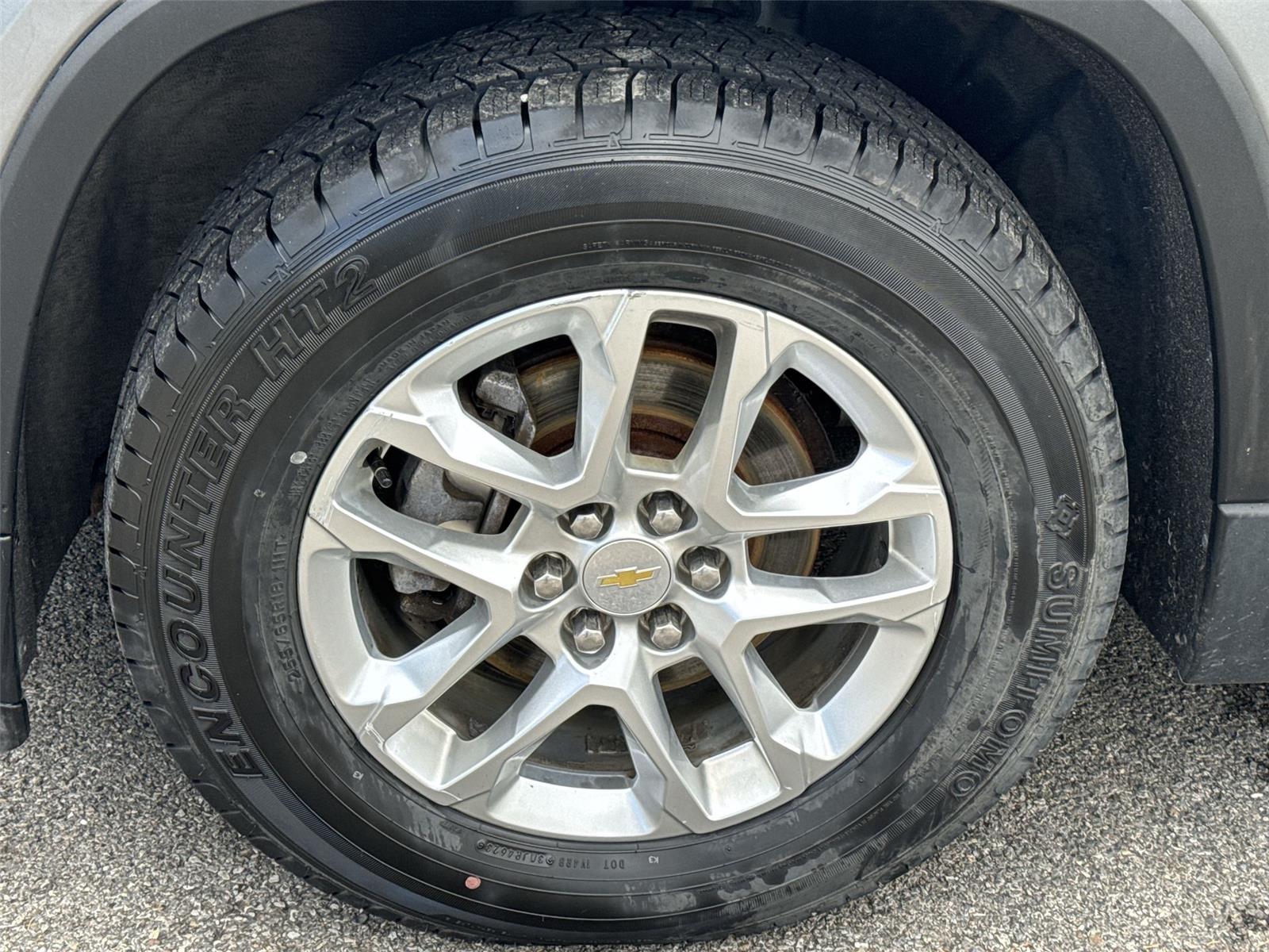 Thumbnail: 2018 Chevrolet Traverse - 11