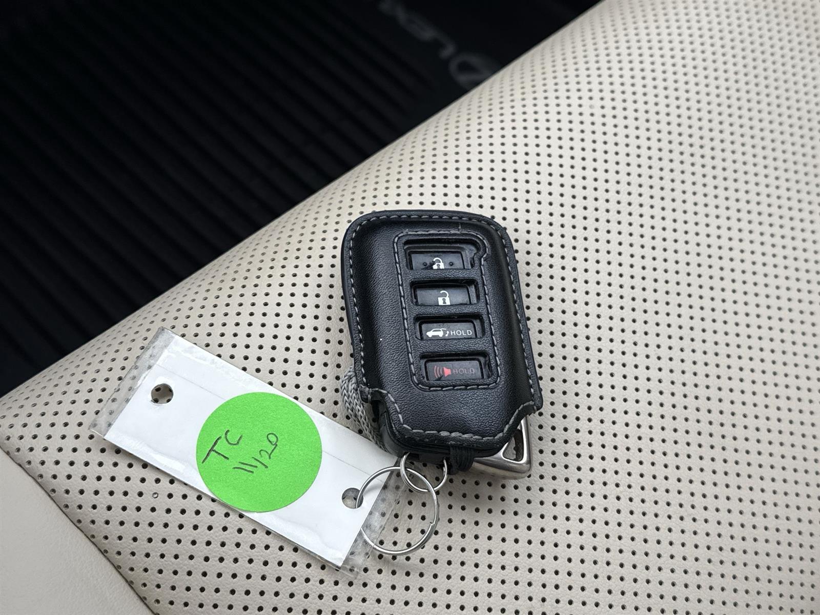 Thumbnail: 2022 Lexus RX - 33