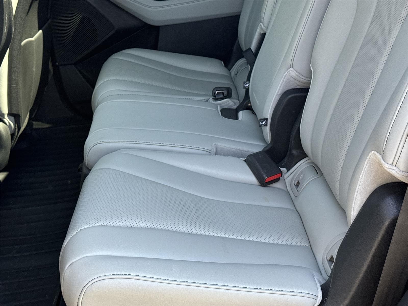 Thumbnail: 2023 Acura MDX - 15