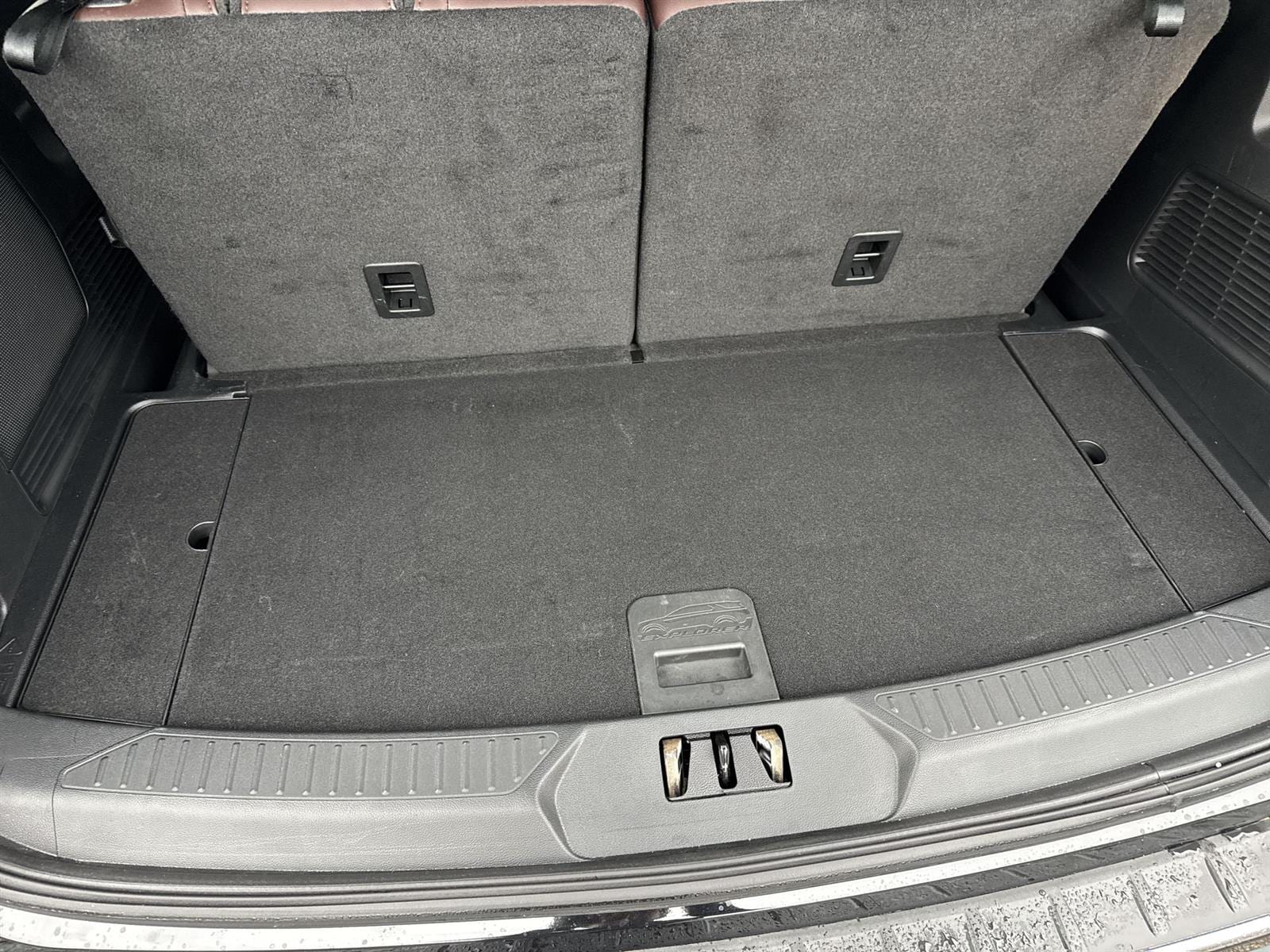 Thumbnail: 2022 Ford Explorer - 31