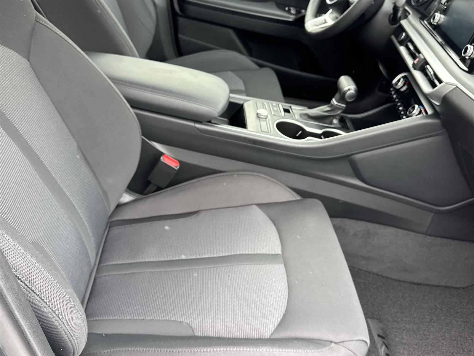 Thumbnail: 2023 Kia K5 - 16