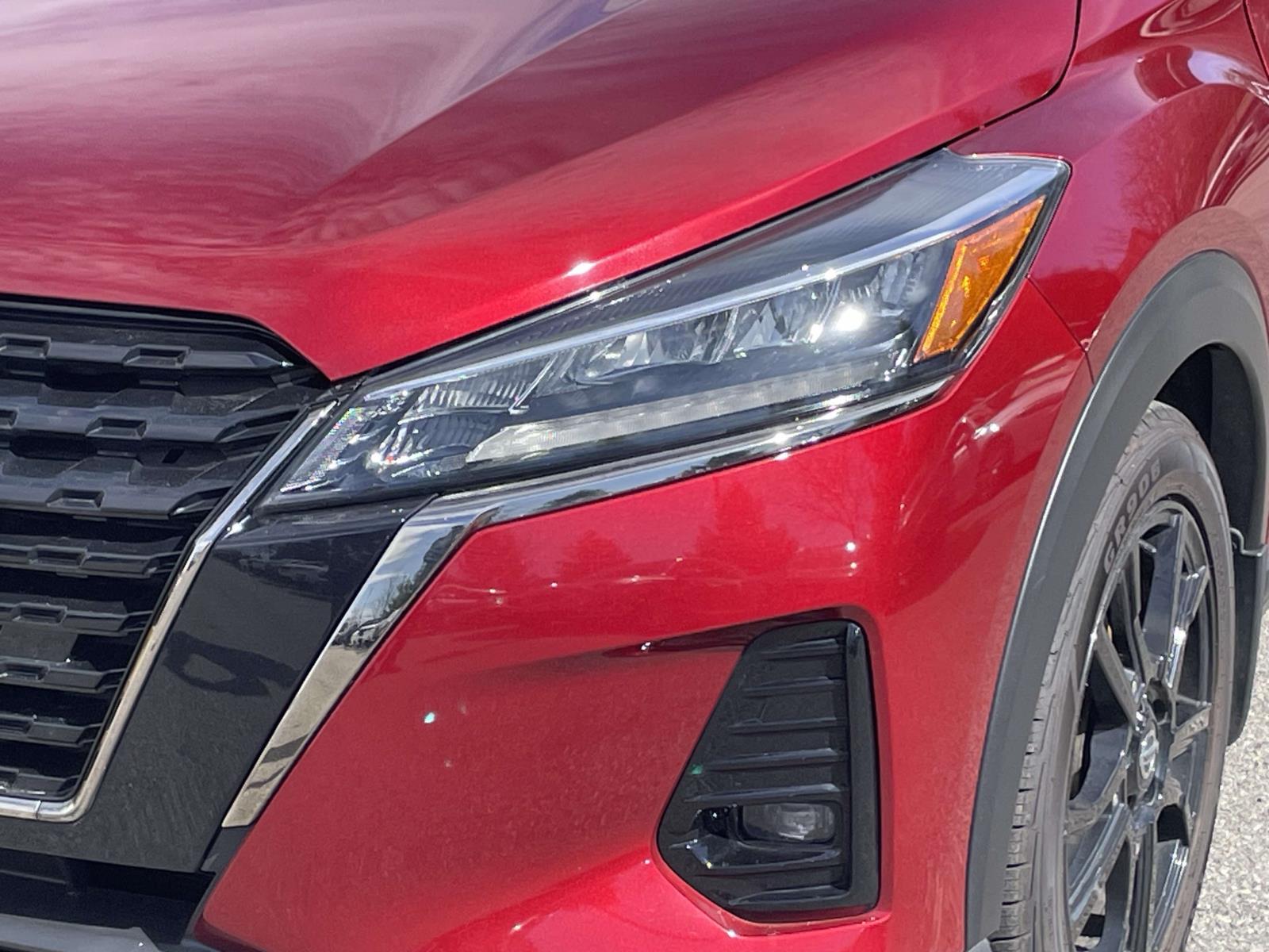 Thumbnail: 2021 Nissan Kicks - 9