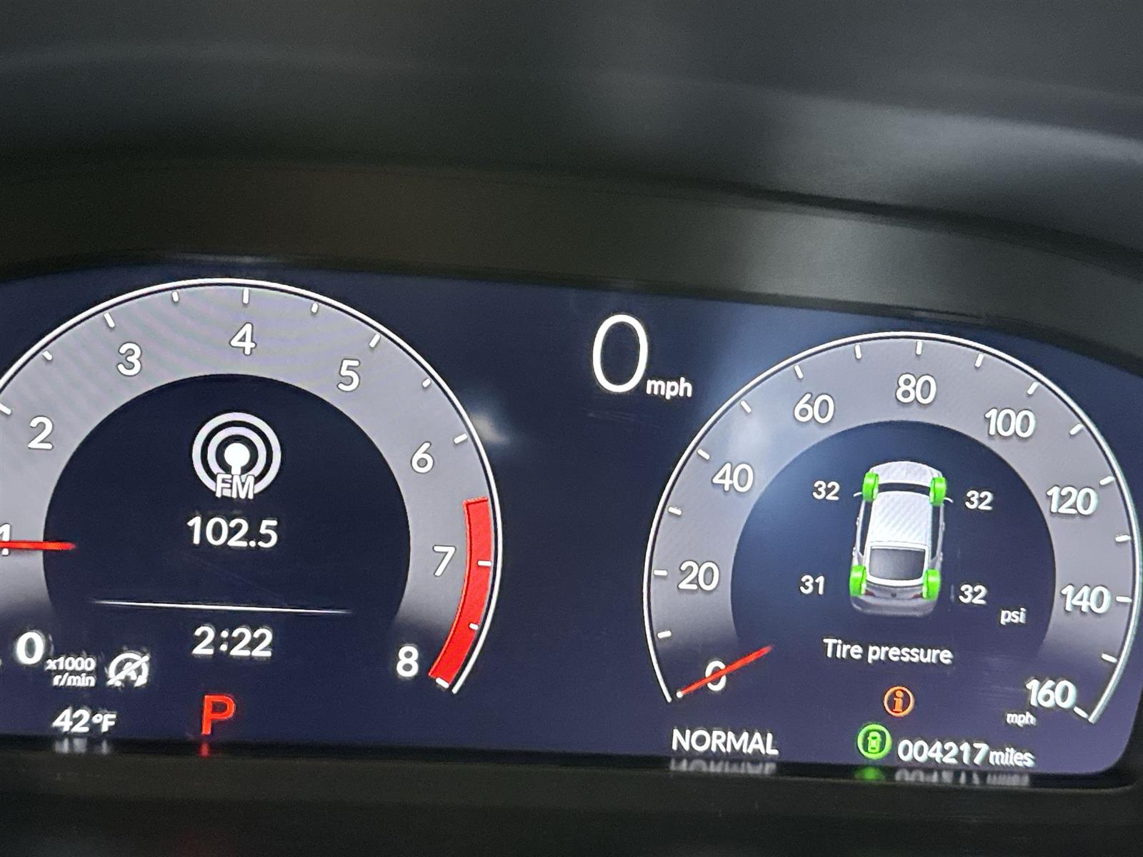 Thumbnail: 2025 Acura Integra - 30