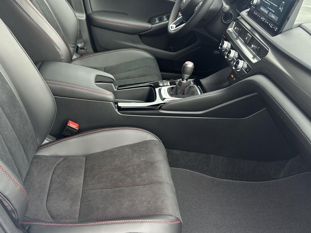 Thumbnail: 2026 Acura Integra - 17