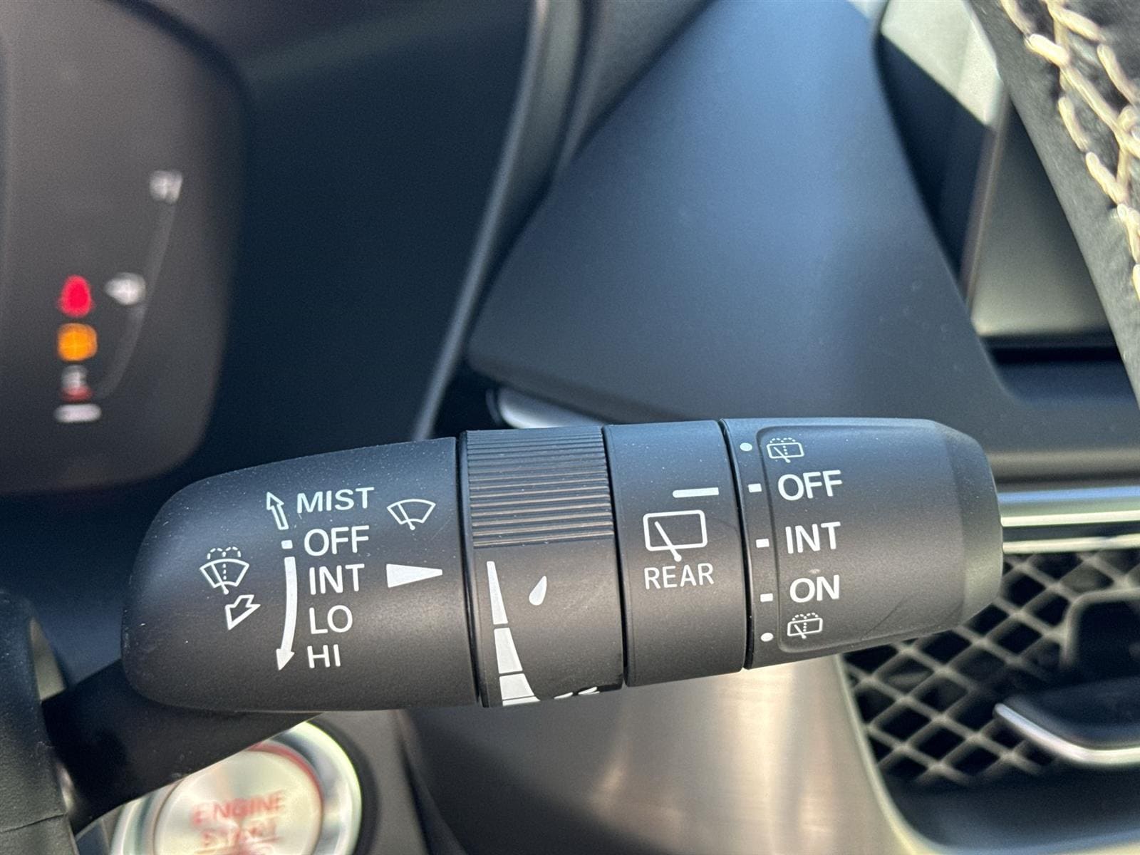 Thumbnail: 2025 Acura ADX - 22