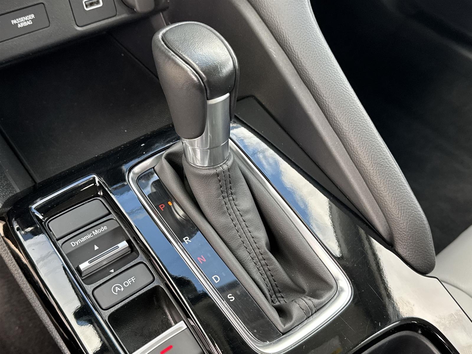 Thumbnail: 2023 Acura Integra - 31