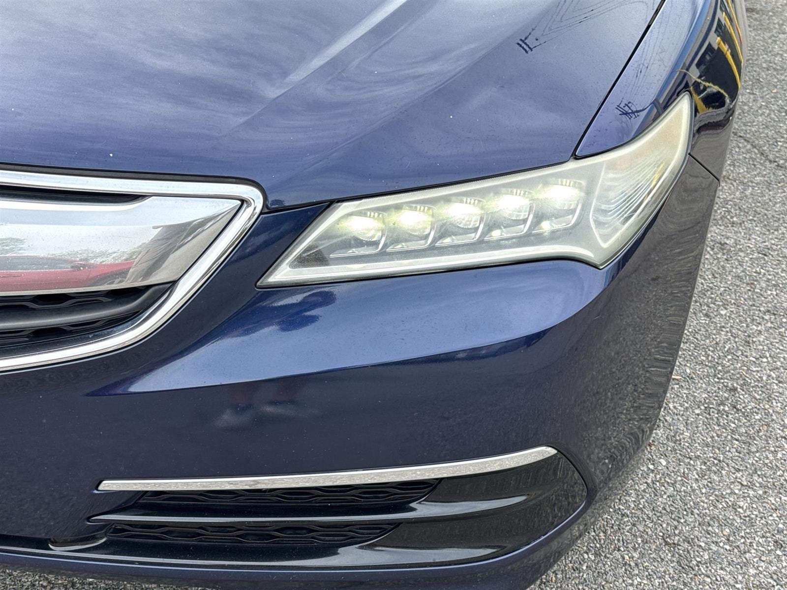 Thumbnail: 2015 Acura TLX - 9