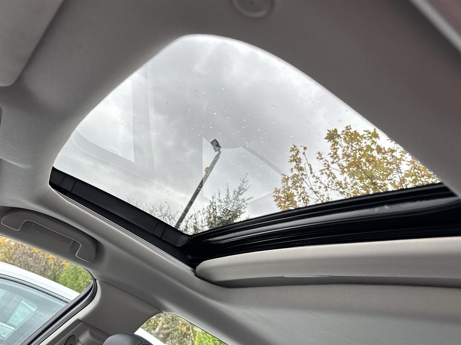 Thumbnail: 2022 Acura TLX - 15