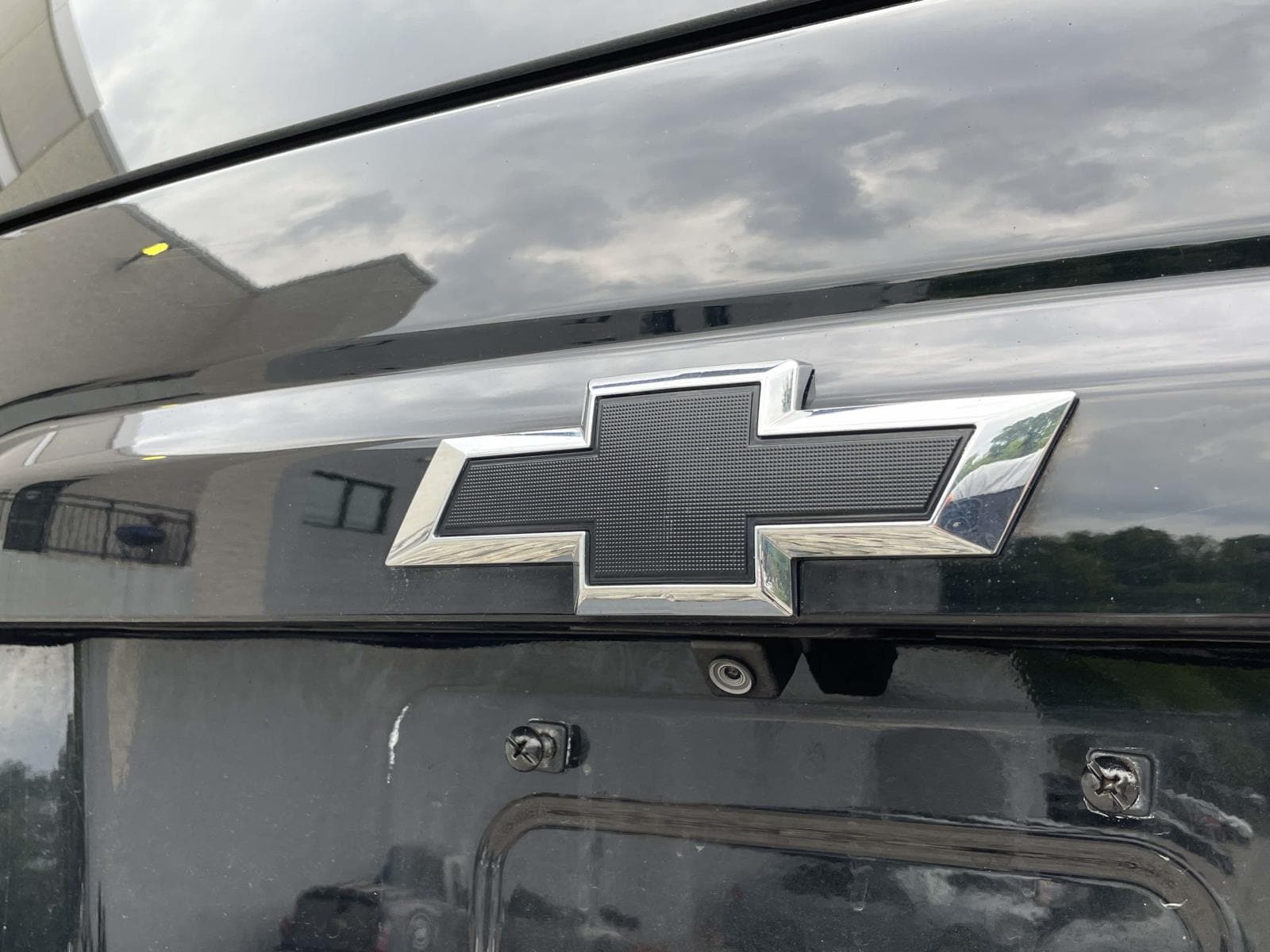 Thumbnail: 2018 Chevrolet Tahoe - 10