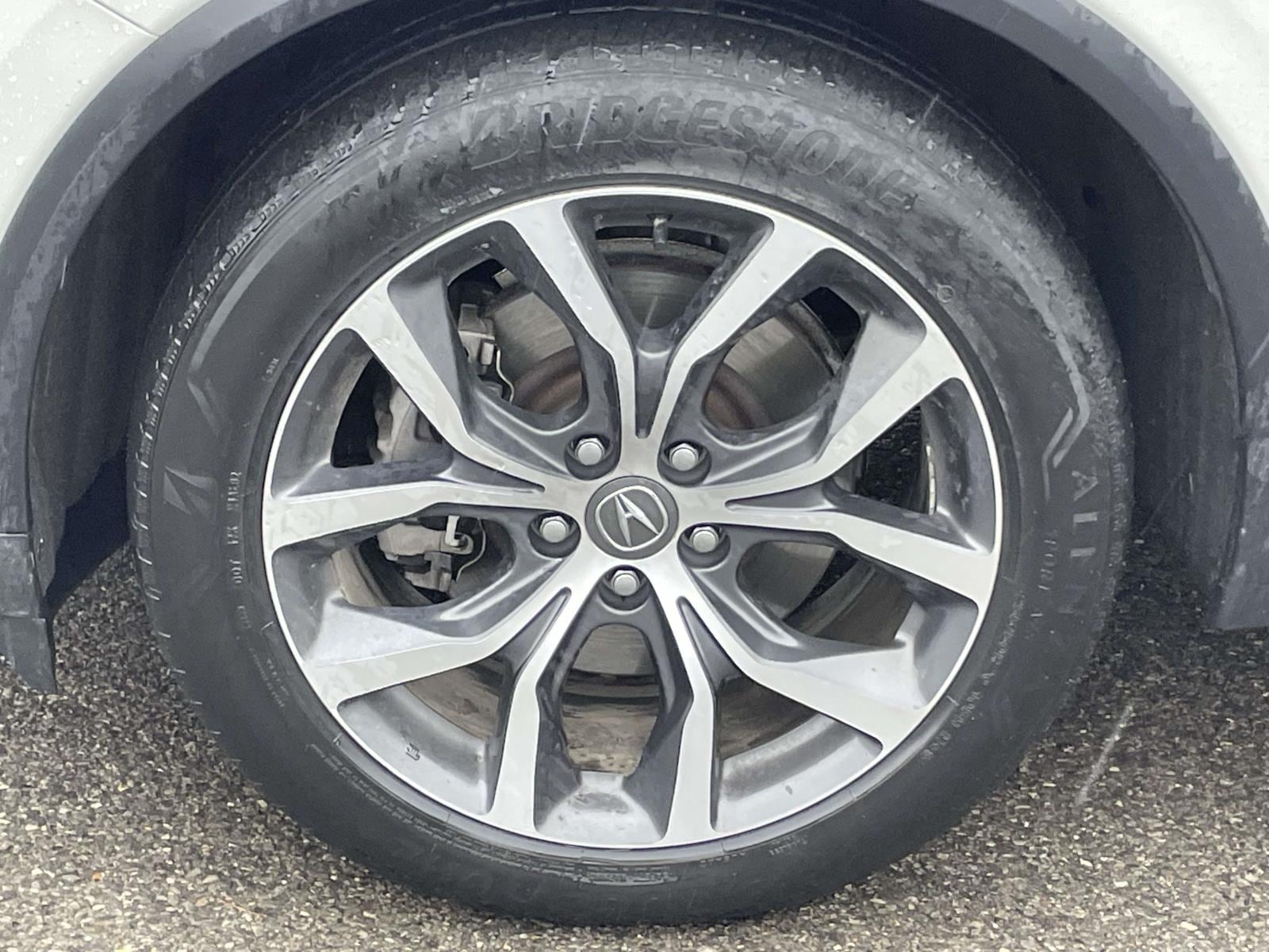 Thumbnail: 2023 Acura MDX - 10