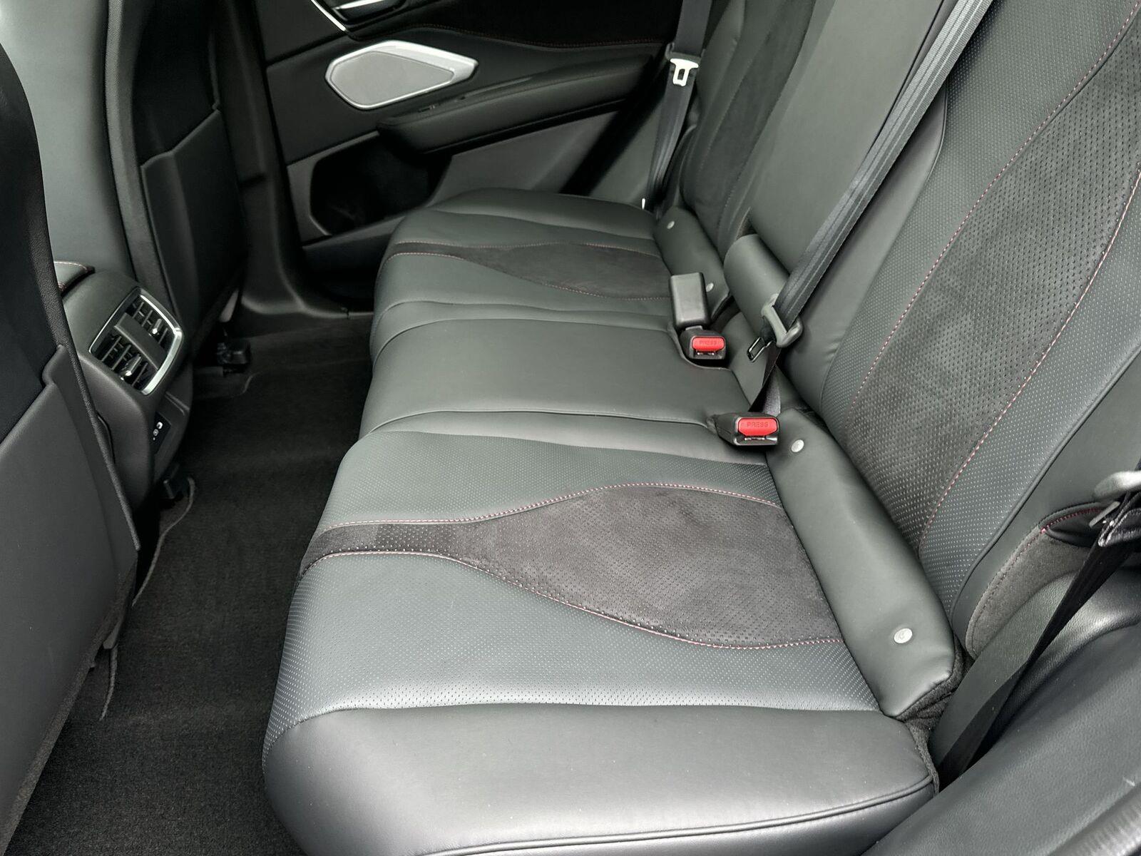 Thumbnail: 2026 Acura RDX - 17