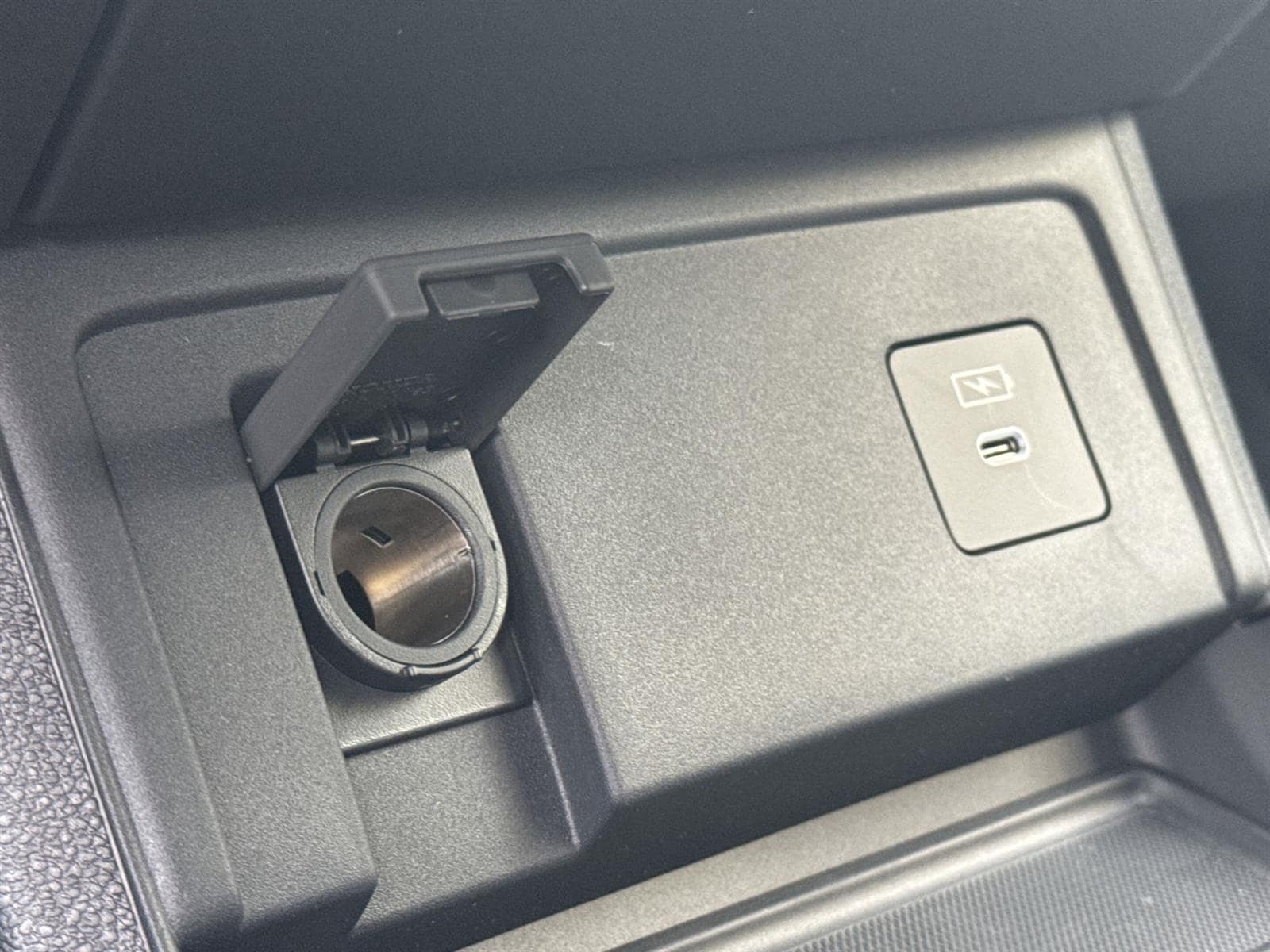 Thumbnail: 2026 Acura RDX - 28