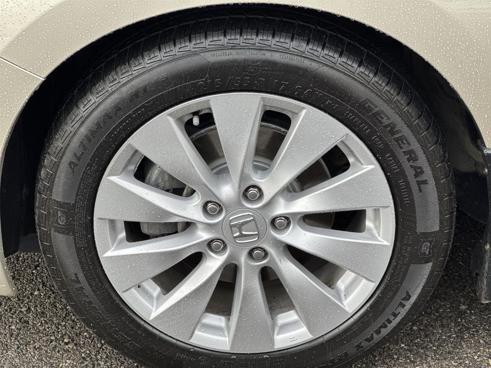 Thumbnail: 2013 Honda Accord - 10