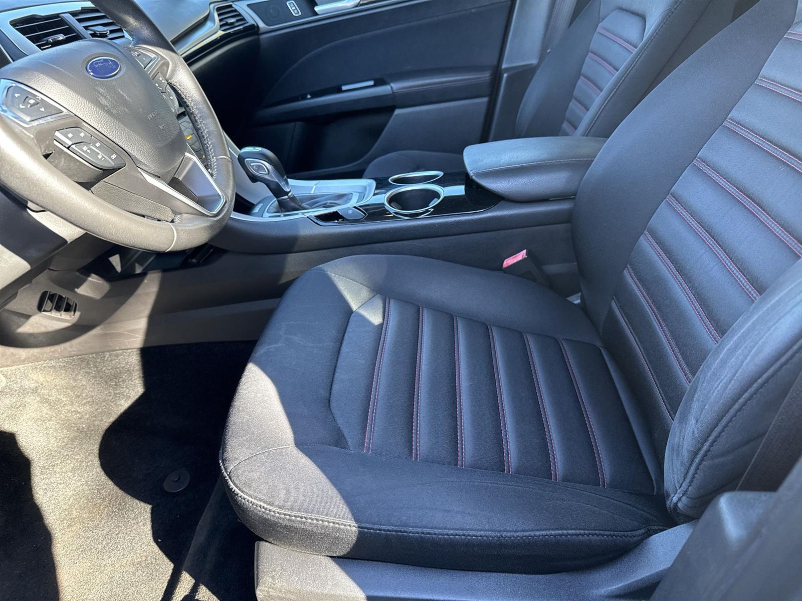 Thumbnail: 2013 Ford Fusion - 13