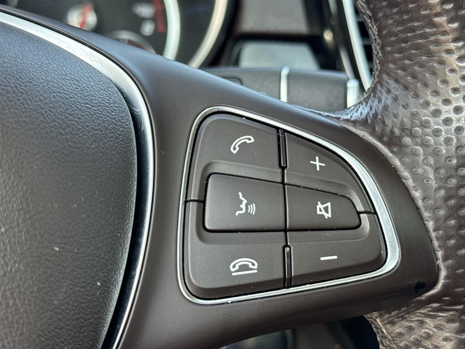 Thumbnail: 2018 Mercedes-Benz GLE - 20