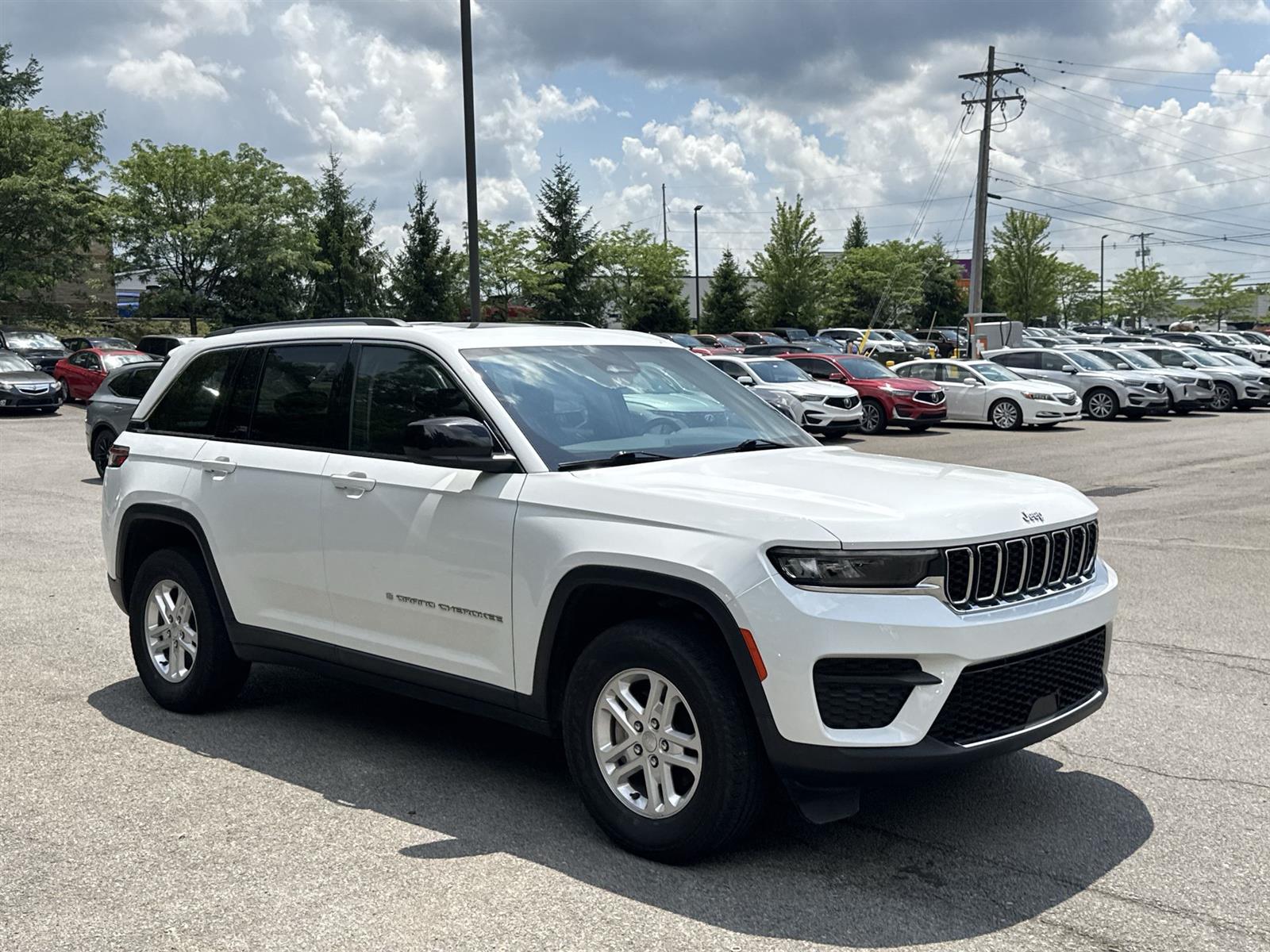 Thumbnail: 2022 Jeep Grand Cherokee - 7