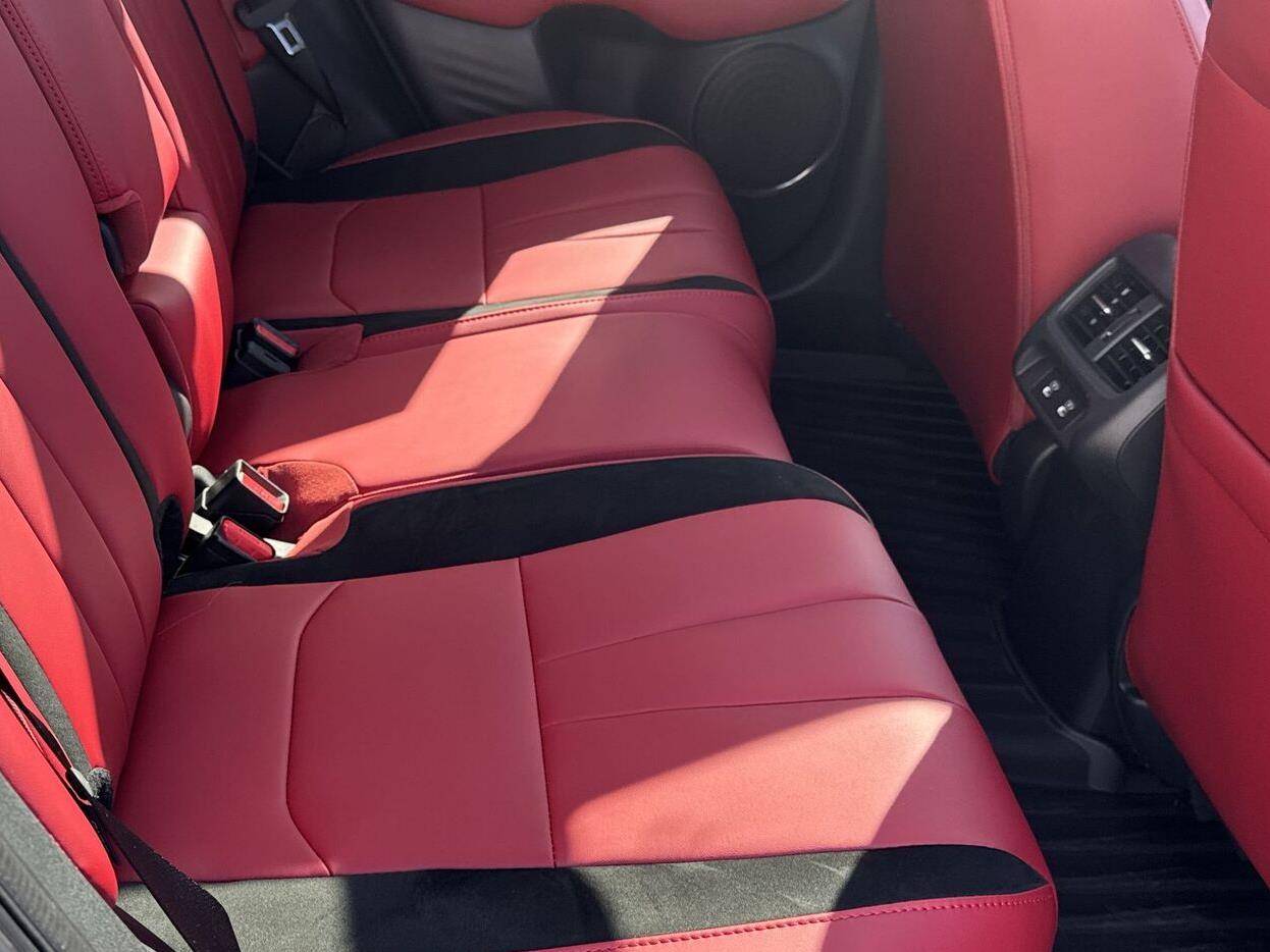 Thumbnail: 2025 Acura ADX - 15