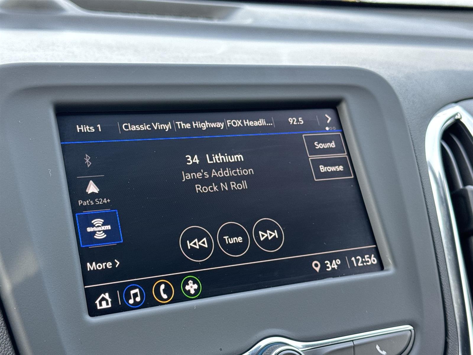 Thumbnail: 2024 Chevrolet Equinox - 24