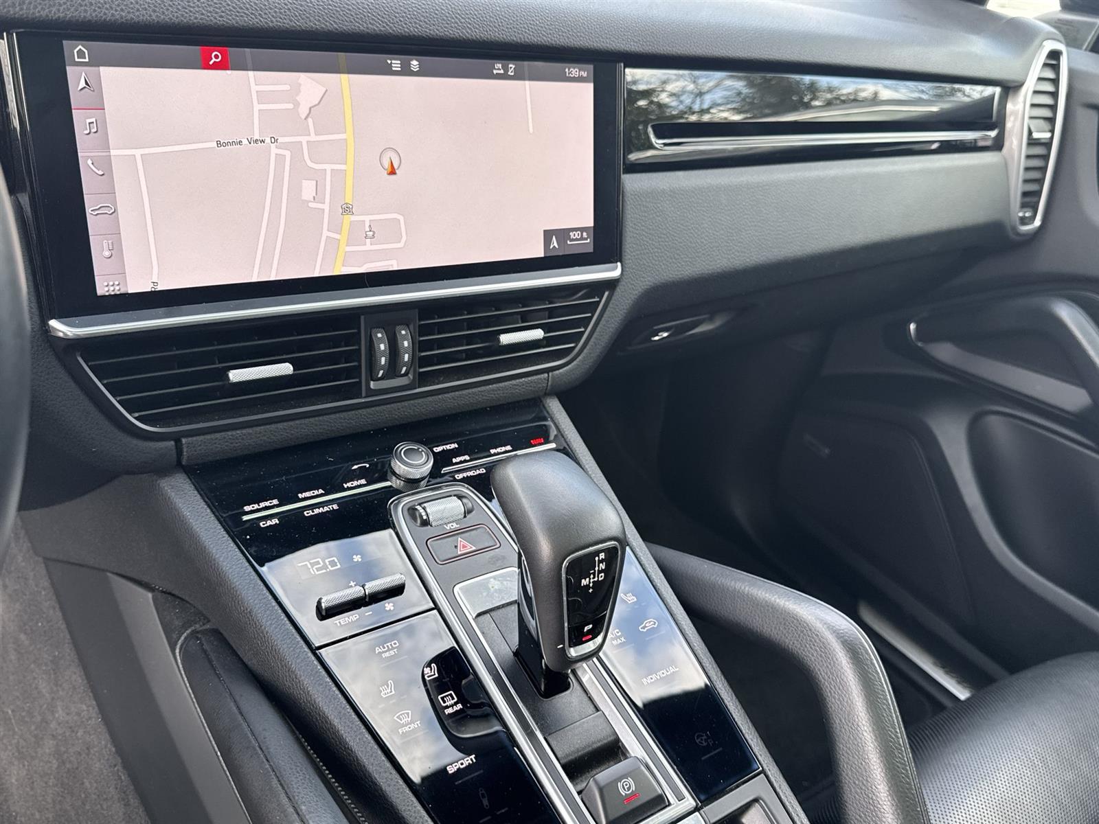 Thumbnail: 2019 Porsche Cayenne - 23