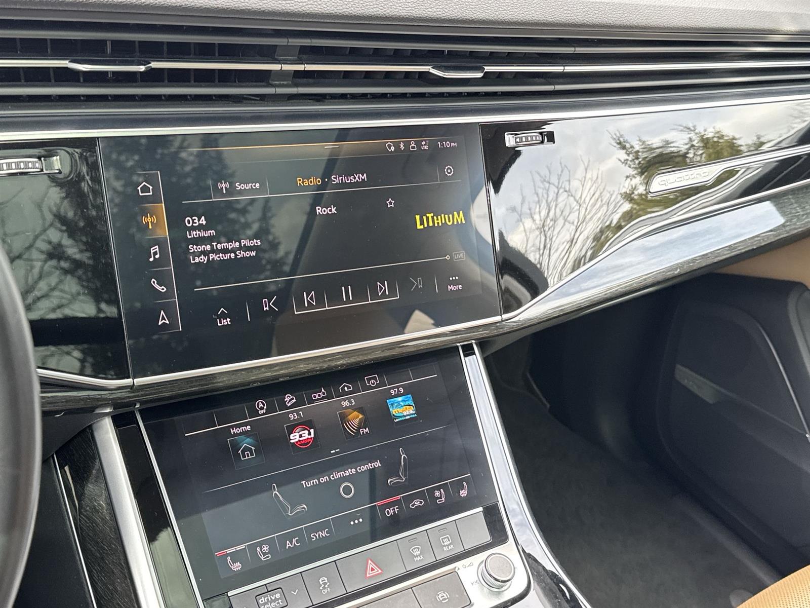 Thumbnail: 2020 Audi Q7 - 23