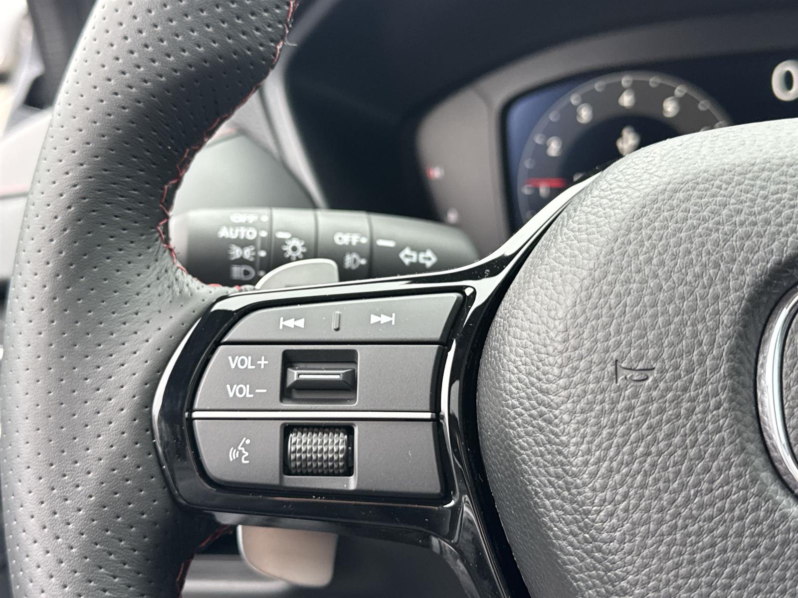 Thumbnail: 2026 Acura ADX - 21