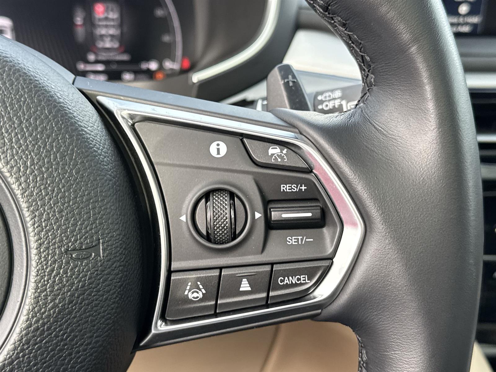 Thumbnail: 2025 Acura MDX - 22