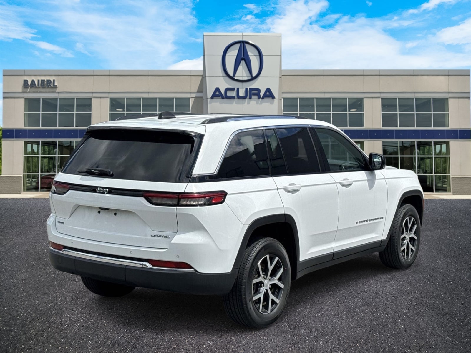 Thumbnail: 2023 Jeep Grand Cherokee - 5