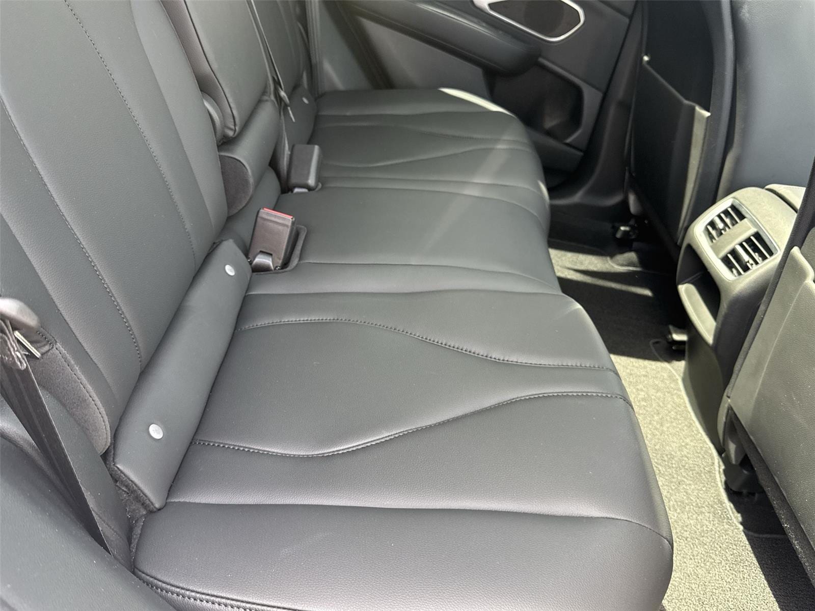 Thumbnail: 2023 Acura RDX - 16