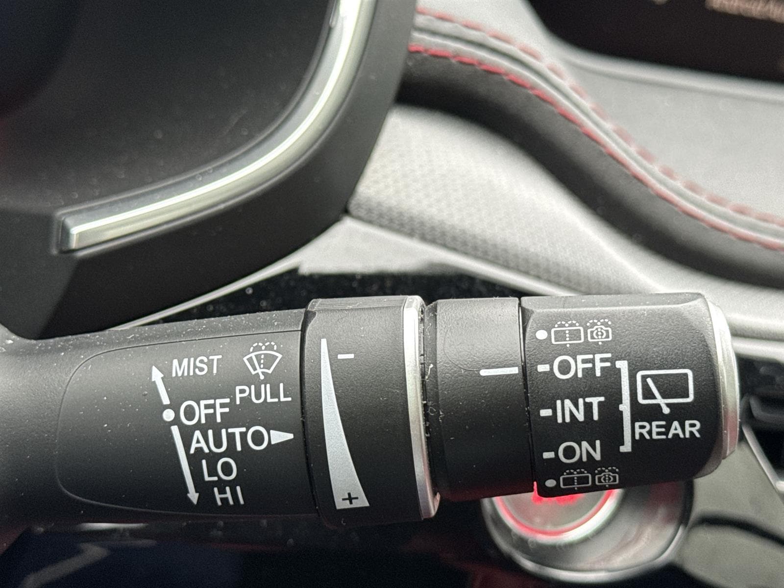 Thumbnail: 2023 Acura MDX - 17