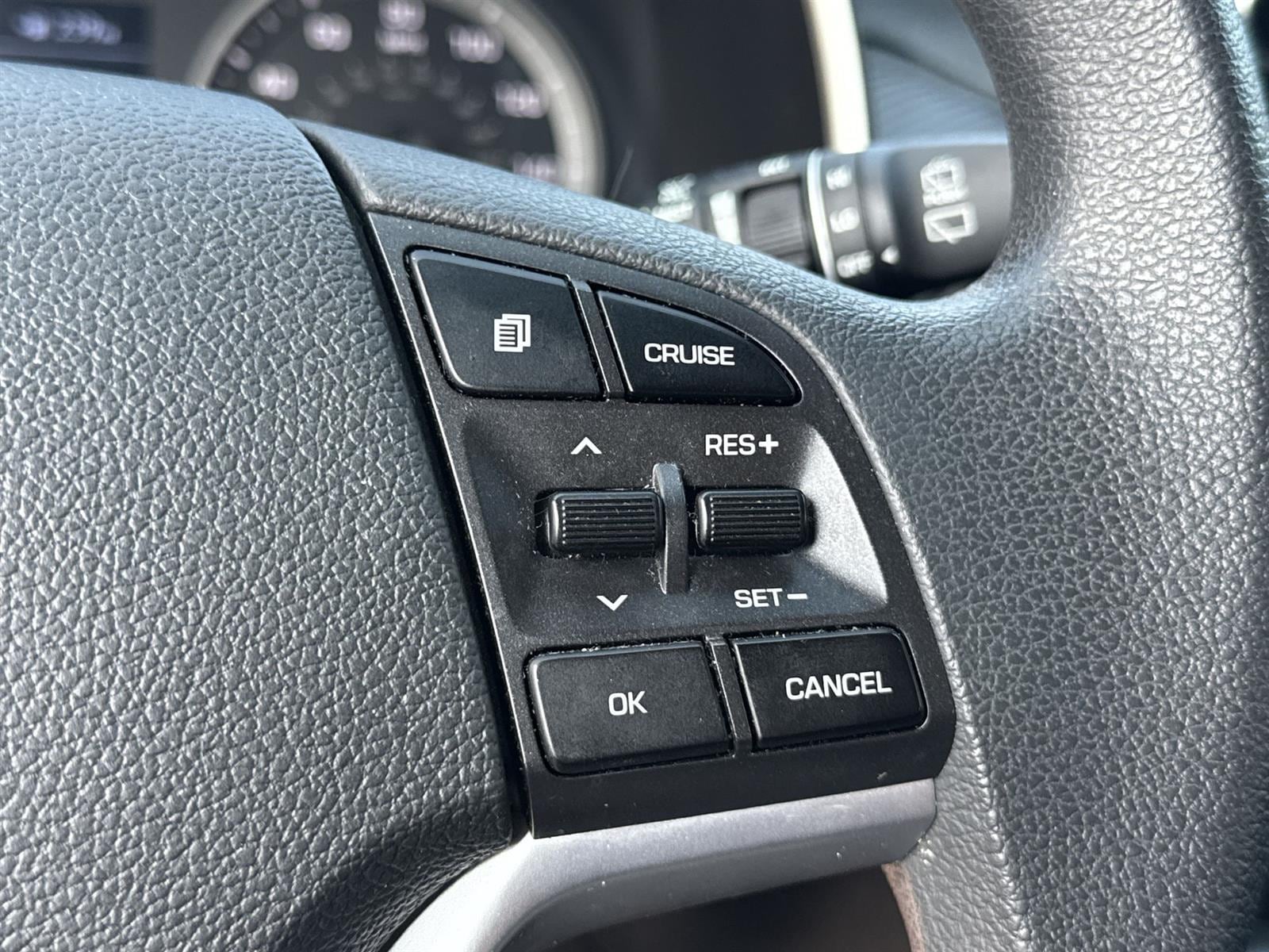 Thumbnail: 2020 Hyundai Tucson - 15