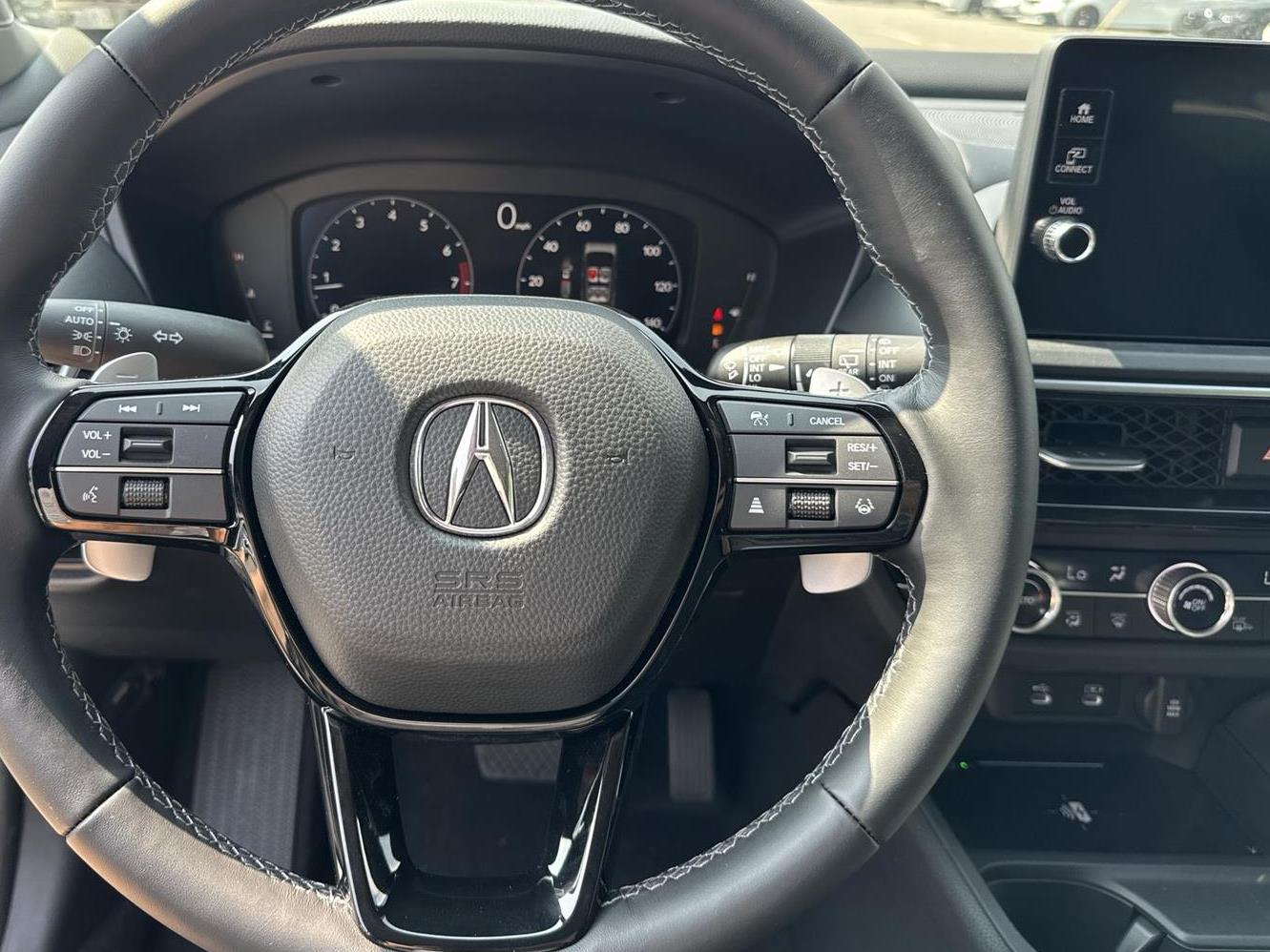 Thumbnail: 2025 Acura ADX - 18