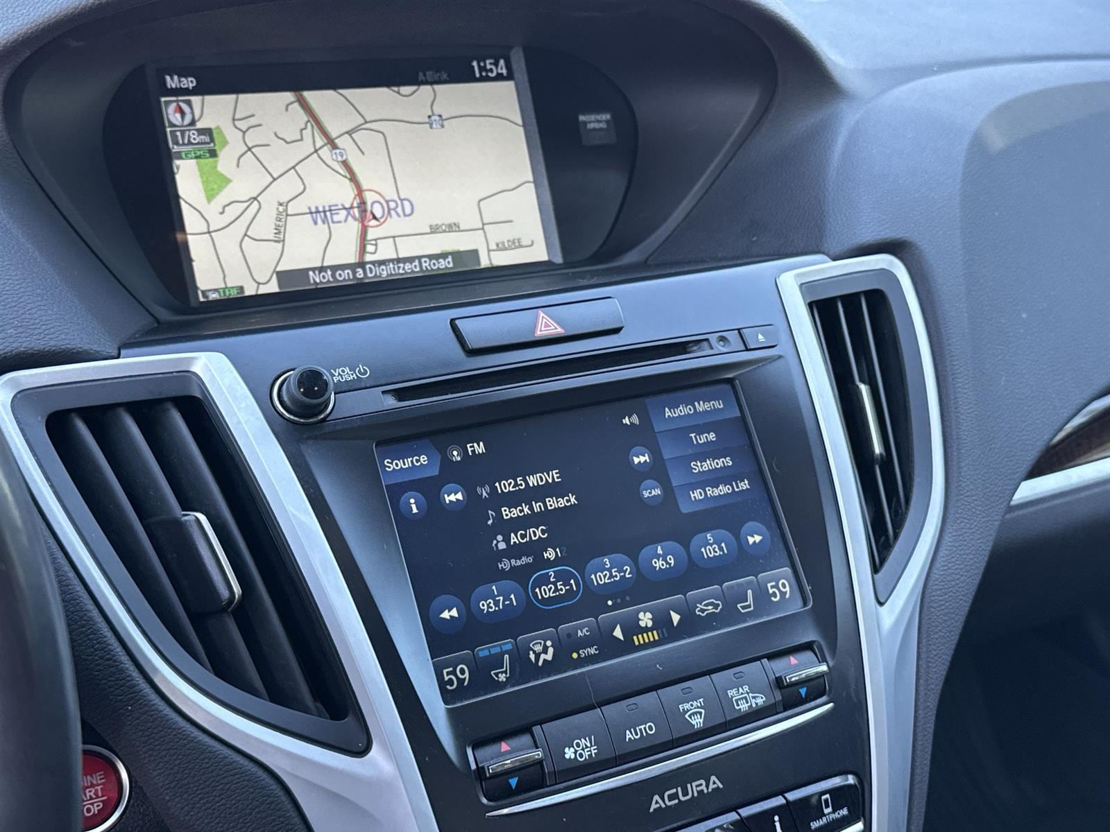 Thumbnail: 2018 Acura TLX - 25