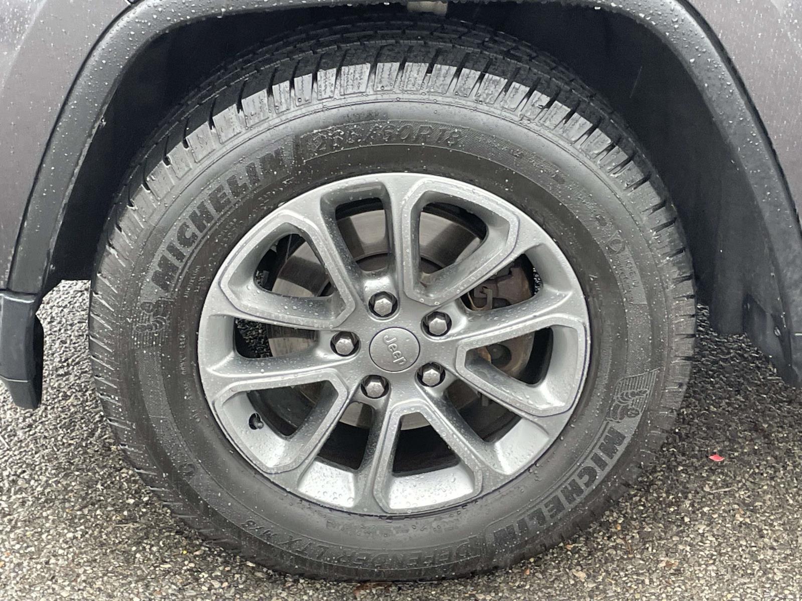 Thumbnail: 2016 Jeep Grand Cherokee - 10