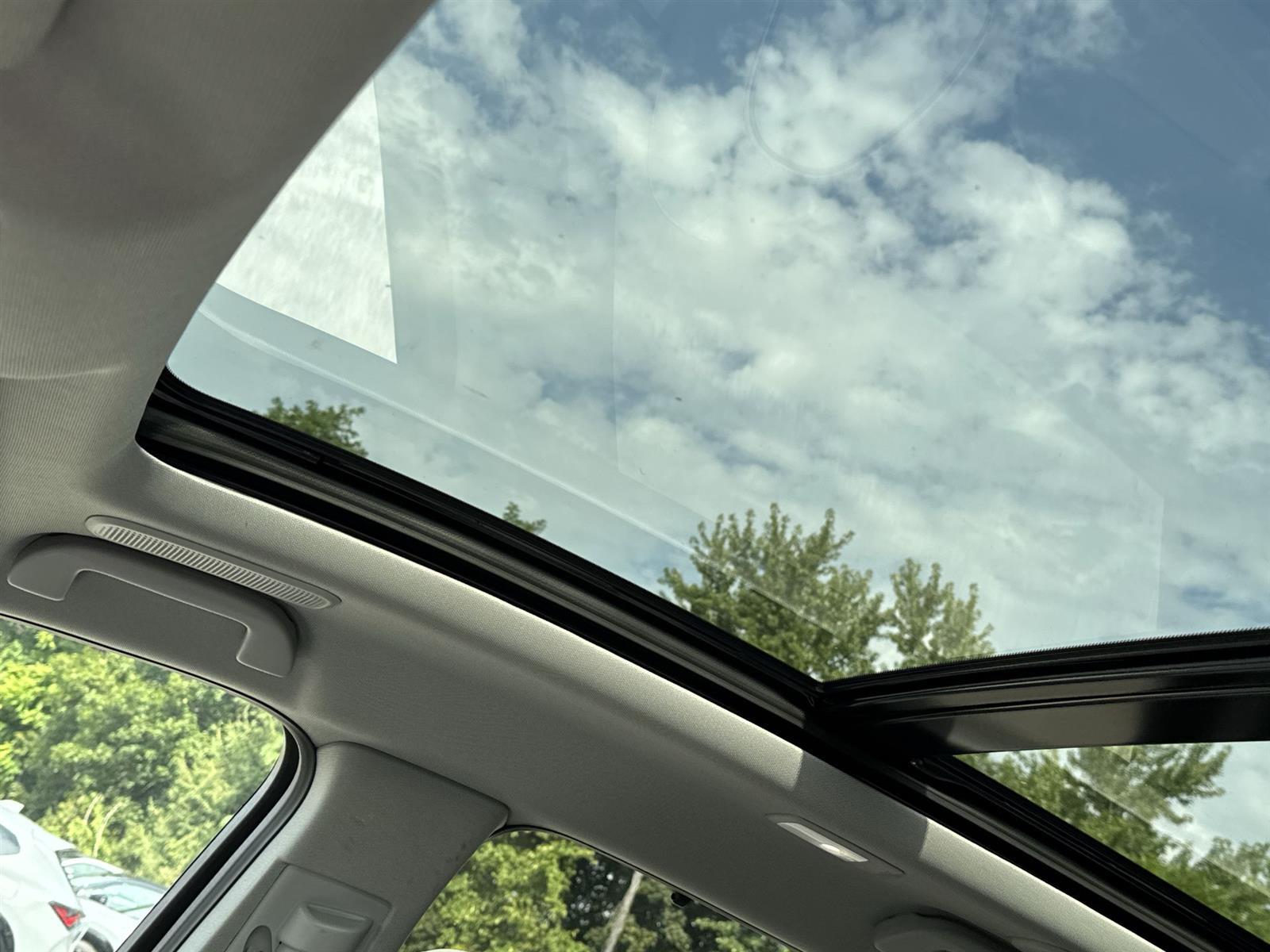 Thumbnail: 2026 Acura MDX - 15