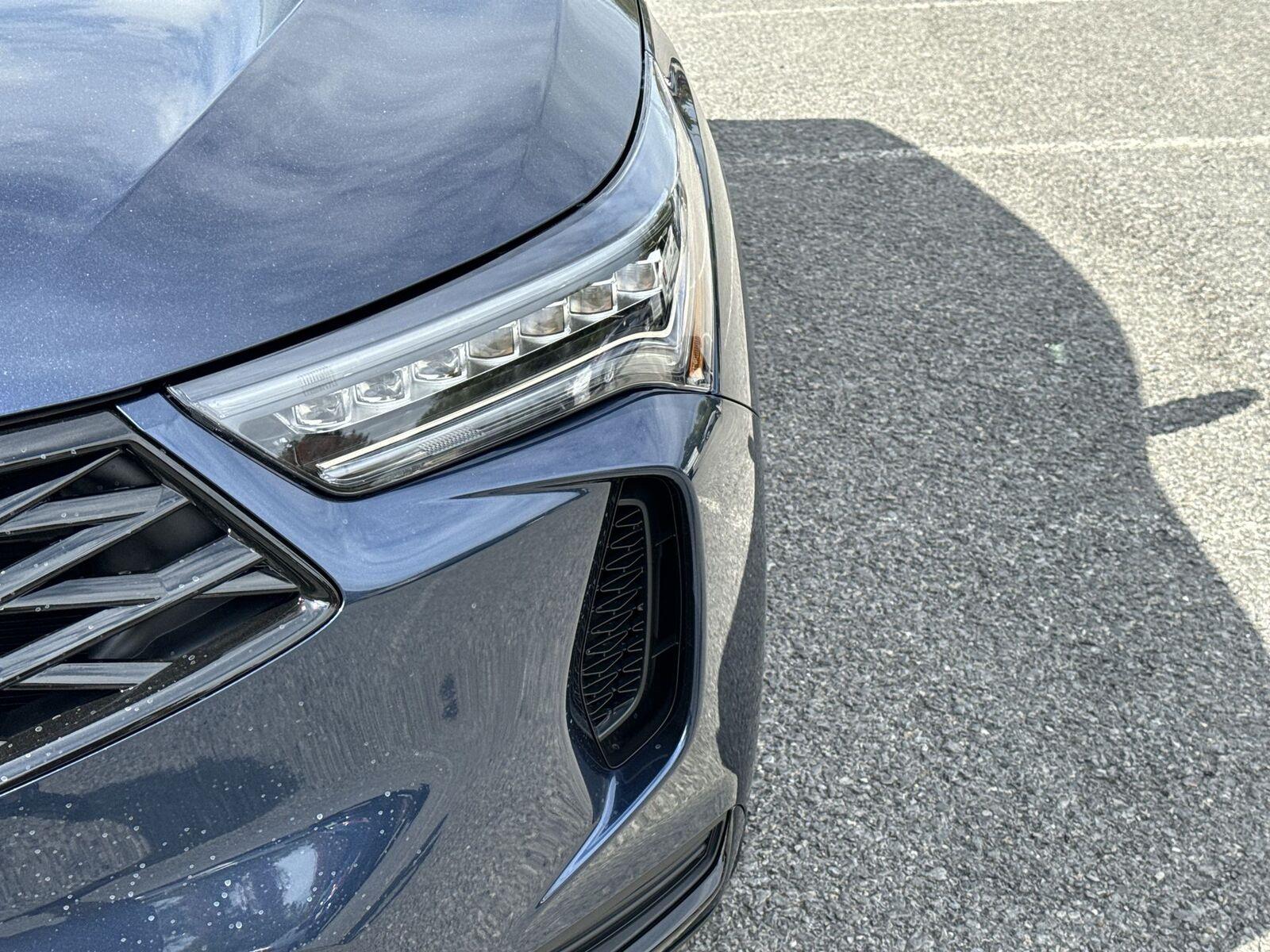 Thumbnail: 2026 Acura RDX - 9