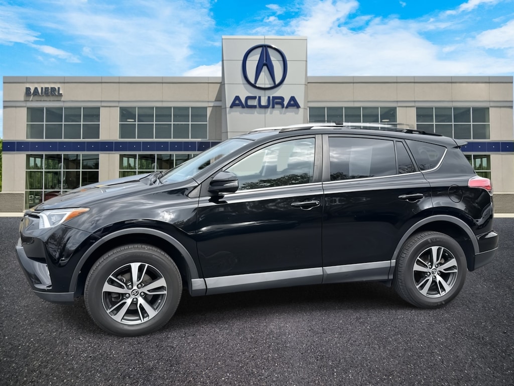 Used 2016 Toyota RAV4 XLE SUV