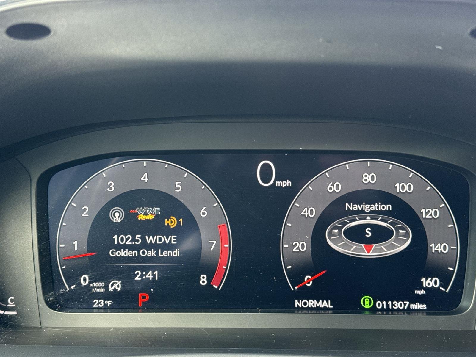 Thumbnail: 2025 Acura Integra - 30