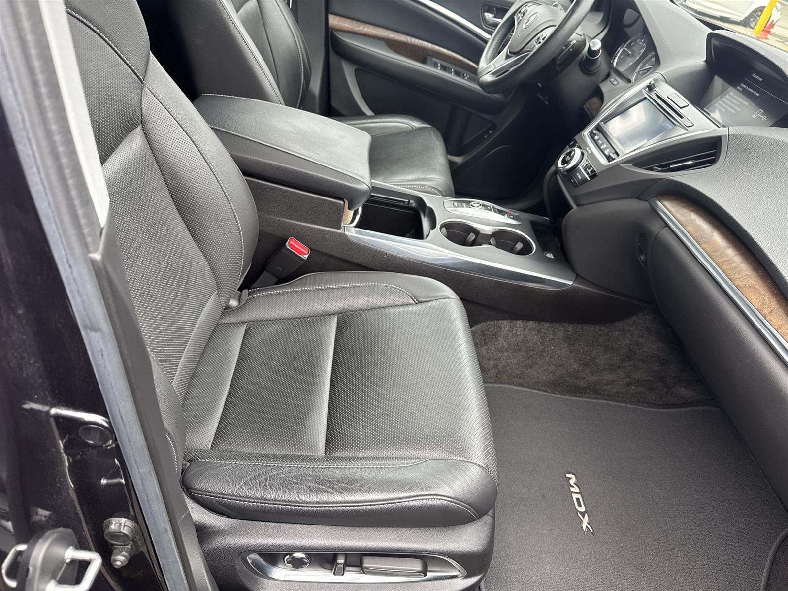 Thumbnail: 2019 Acura MDX - 18